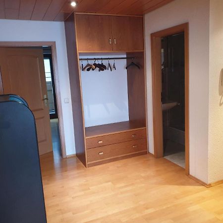 Wohnung Fuer 4 Personen, 2 Schlafzimmer, 2 Parkplaetze, Wlan Κωνσταντία Εξωτερικό φωτογραφία