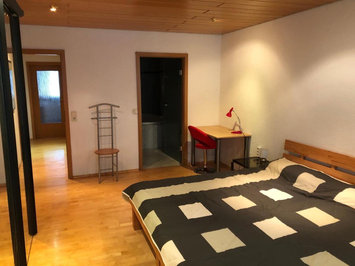 Wohnung Fuer 4 Personen, 2 Schlafzimmer, 2 Parkplaetze, Wlan Κωνσταντία Εξωτερικό φωτογραφία